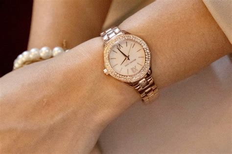 michael kors jam tangan elegan